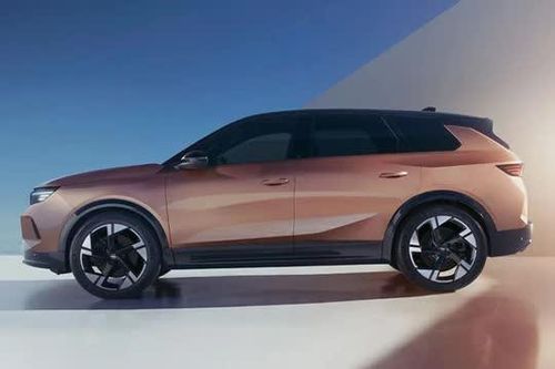 SUV hạng C siêu tiết kiệm xăng, công suất 195 mã lực, giá hơn 920 triệu đồng