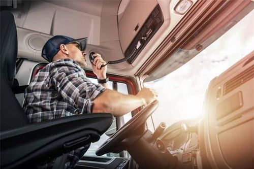 Tại sao tài xế xe tải không cảm thấy mệt mỏi sau khi lái xe liên tục bốn giờ, nhưng tài xế xe ô tô nhỏ lại cảm thấy mệt chỉ sau hai giờ?