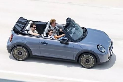 Mini Cooper mui trần ra mắt, giá từ 34 nghìn USD