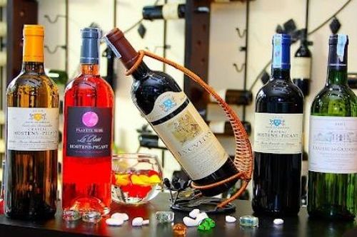 Bộ Công Thương thu hồi giấy phép phân phối rượu của 2 doanh nghiệp