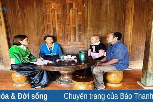 Bí thư chi bộ, trưởng bản gương mẫu, làm kinh tế giỏi