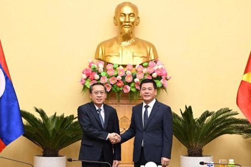 Hợp tác mua bán điện giữa Việt Nam và Lào đang được triển khai có hiệu quả