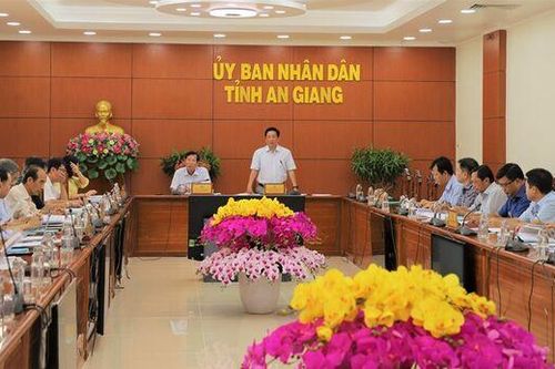 Nhiều hoạt động ý nghĩa kỷ niệm 200 năm hoàn thành kênh Vĩnh Tế
