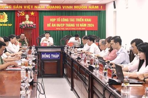 Cắt giảm thủ tục và chia sẻ dữ liệu trong thực hiện thủ tục hành chính