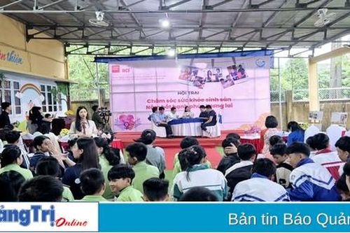 Hội trại chăm sóc sức khỏe sinh sản nắm bắt hạnh phúc tương lai