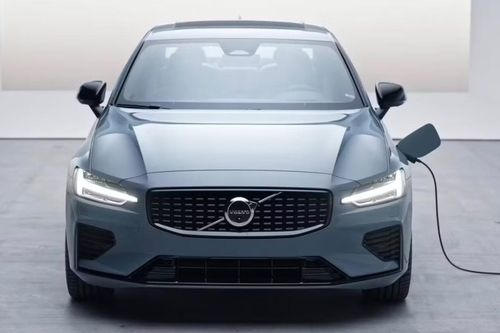Top xe sedan Plug-In Hybrid (PHEV) đáng mua nhất năm 2024