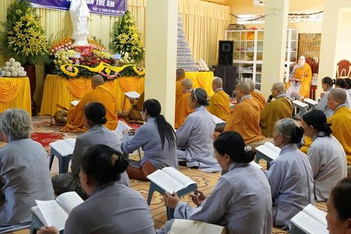 Tiền Giang: Ban Trị sự Phật giáo H.Châu Thành tổ chức Một ngày an lạc nhân vía Đức Quán Thế Âm