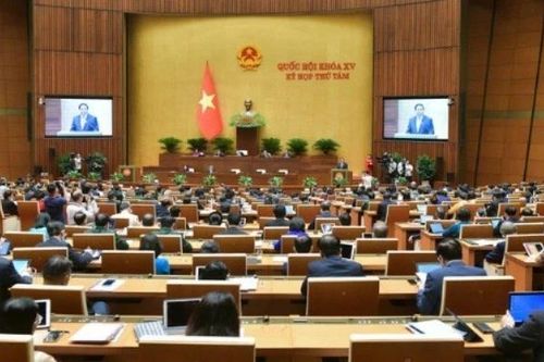 Phấn đấu tăng trưởng GDP cả năm trên 7%
