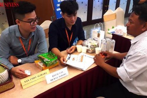 Không để hàng Việt 'hụt hơi' giữa cuộc đua bán hàng online