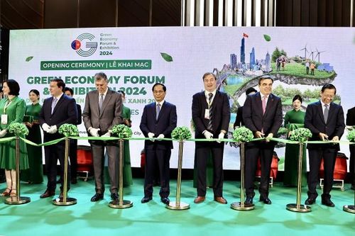 Việt Nam - EU đẩy mạnh hợp tác phát triển kinh tế xanh, bền vững