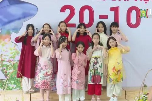 Khuyến khích học sinh mặc áo dài đến trường