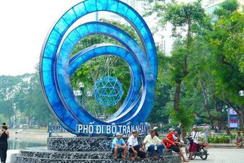 Cận Cảnh hồ Thiền Quang với nhiều không gian mở sau khi được cải tạo