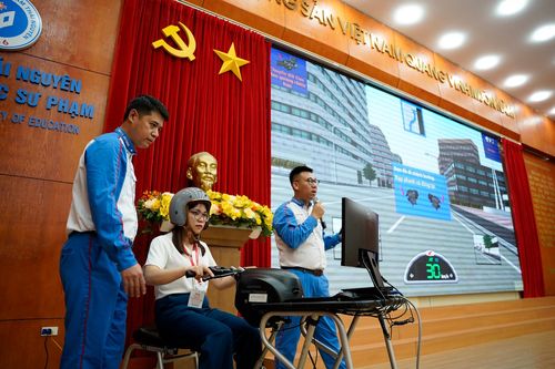 Tăng cường quản lý, giáo dục an toàn giao thông trong trường học