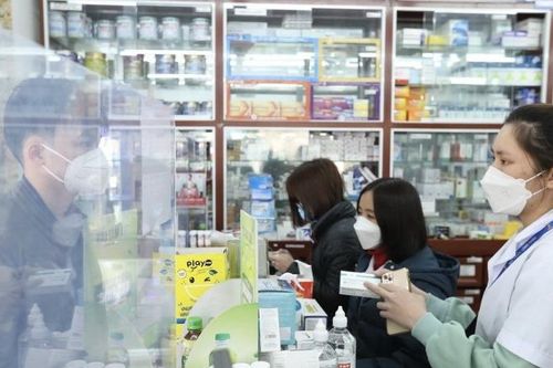Cần giải pháp đồng bộ để quản lý giá thuốc, tránh gánh nặng thủ tục cho địa phương