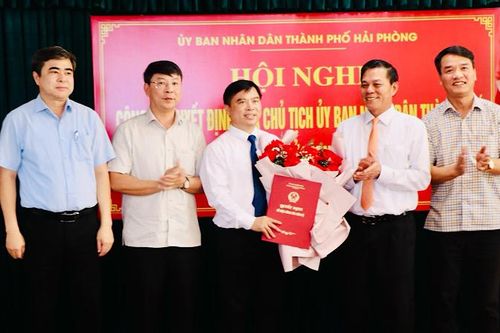 Hải Phòng điều động, bổ nhiệm cán bộ chủ chốt ngành và địa phương