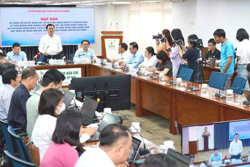 TPHCM họp báo công bố bảng giá đất mới