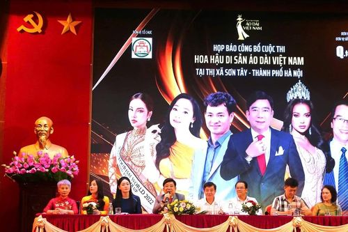 Lần đầu tiên thi Hoa hậu Di sản Áo dài Việt Nam năm 2024 tại Thành cổ Sơn Tây