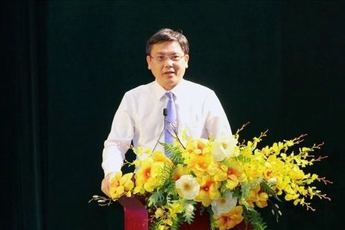 Bổ nhiệm lại Phó Giám đốc Đại học Quốc gia TPHCM