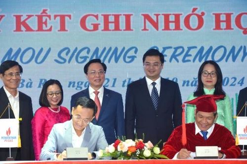 PVU và các doanh nghiệp Dầu khí 'đồng hành cùng phát triển'