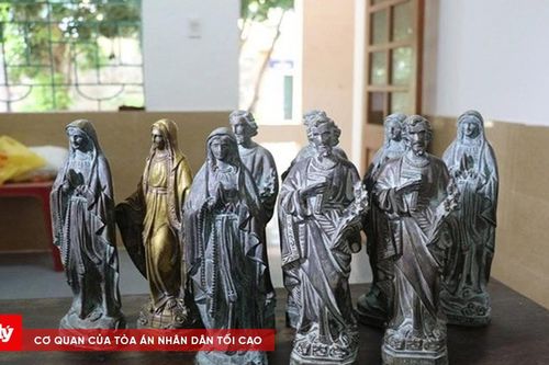 Hai đối tượng lừa bán 'đồ cổ', chiếm đoạt tài sản