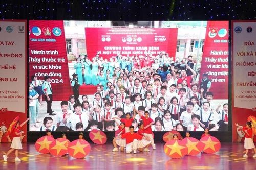 1000 người tham gia mít tinh hưởng ứng Ngày thế giới rửa tay với xà phòng