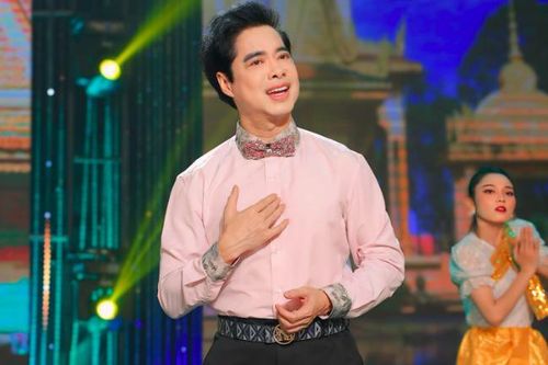 Ngọc Sơn, Ánh Tuyết hát trong đêm nhạc miễn phí cho 4.000 khán giả