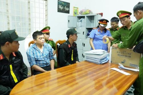 Phê chuẩn khởi tố, bắt tạm giam Giám đốc Công ty Cổ phần đăng kiểm Hậu Giang
