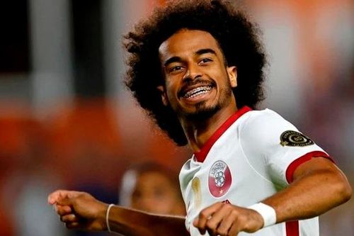 Tiền đạo Akram Afif vượt mặt Ronaldo và Son Heung-min