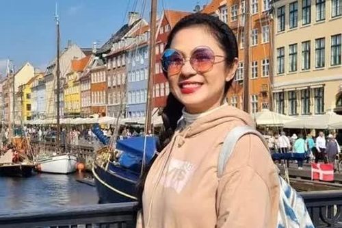 Việt Trinh tiết lộ điều đáng sợ của phe cánh trong showbiz, đến mức từng bị dọa đánh