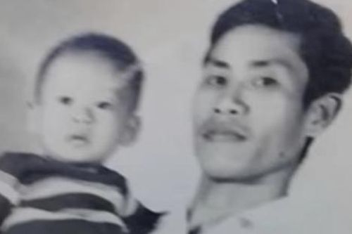 Hơn 50 năm tìm bố ruột, người đàn ông không ngờ cả hai sống gần nhau, cùng thành phố