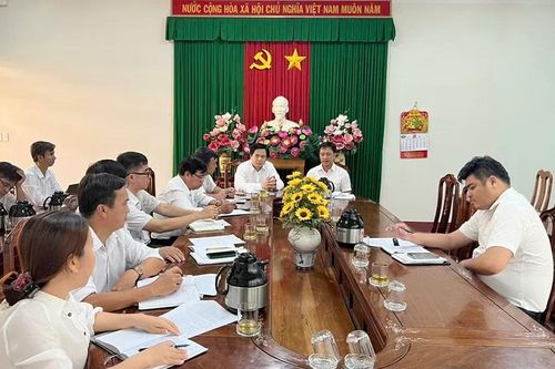 Đốc thúc gỡ vướng mặt bằng dự án truyền tải giải tỏa công suất Nhà máy điện Nhơn Trạch 3 và 4
