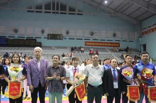 Hơn 350 võ sĩ đọ sức ở Giải Vô địch Taekwondo quốc gia