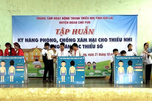 Trang bị kỹ năng phòng-chống xâm hại cho hơn 300 thiếu nhi huyện Chư Pưh