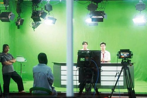 Tăng thời lượng thực hành và ứng dụng công nghệ mới