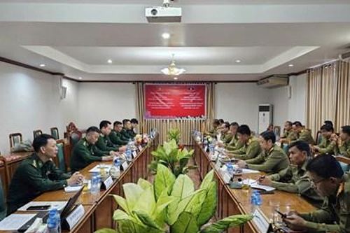 Hội đàm Công an Sa la van và Bộ đội Biên phòng Thừa Thiên Huế