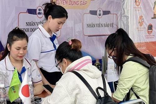 Liên tiếp xử phạt doanh nghiệp vi phạm xuất khẩu lao động