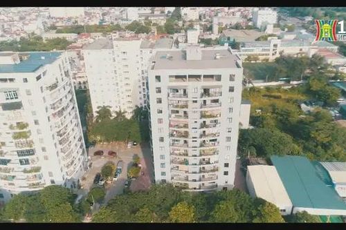 Việc mua bán đất hầu như diễn ra trong giới đầu cơ