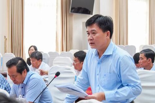 Gửi gắm, kiến nghị đến Quốc hội nhiều vấn đề
