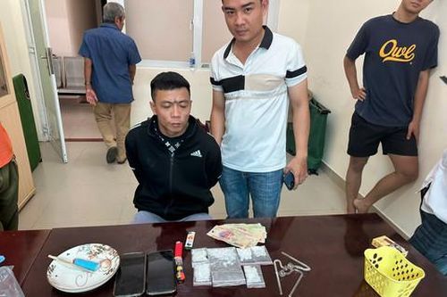 Bắt nhóm đối tượng mua bán, tổ chức sử dụng ma túy tại huyện Nhơn Trạch