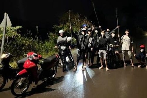 Chặn kịp thời hai nhóm 'tuổi teen' hỗn chiến từ mâu thuẫn của bạn gái