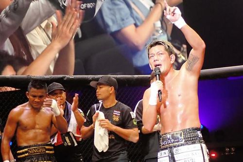 Hòa 'Thánh Muay' Buakaw, võ sĩ Nhật Bản thách thức Floyd Mayweather Jr