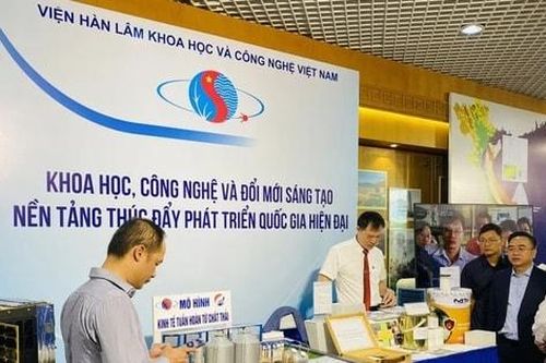 Tin tức đặc biệt trên báo in Hànôịmới ngày 22-10-2024