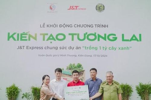 J&T Express góp sức trồng rừng, giảm phát thải và ứng phó biến đổi khí hậu