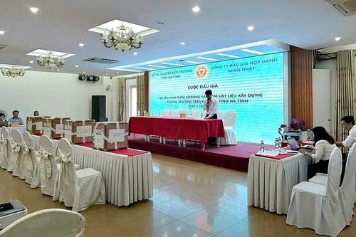 Doanh nghiệp vừa thành lập đã trúng đấu giá 3 mỏ khoáng sản gần 200 tỷ