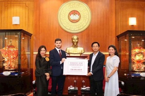 Chung tay, góp sức hỗ trợ nguồn lực giúp người dân ổn định cuộc sống sau bão số 3
