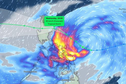 Bão Trà Mi áp sát Philippines nhìn từ vệ tinh