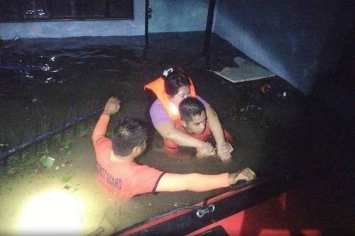 Bão Trà Mi gây ngập lụt lớn chưa từng có ở Philippines