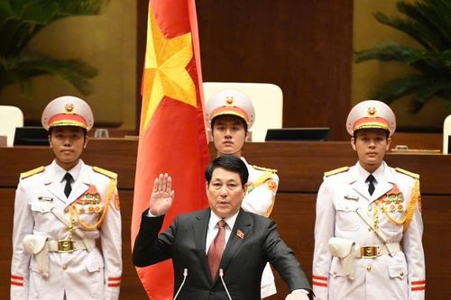 Lãnh đạo các nước gửi điện, thư, thông điệp chúc mừng Chủ tịch nước Lương Cường