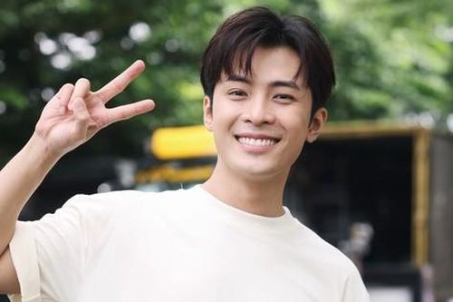 Sau thành công của 'Anh trai say hi', Gin Tuấn Kiệt đóng phim Tết cùng hai 'mỹ nam màn ảnh' Võ Cảnh và Tôn Kinh Lâm