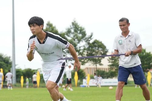 Loạt ngôi sao V-League tìm đường... xuống hạng